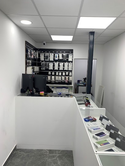 Atelier Tech - Réparateur Smartphone, Tablette & Ordinateur, Atelier de Réparation de Téléphone à Saint-Brice-sous-Forêt