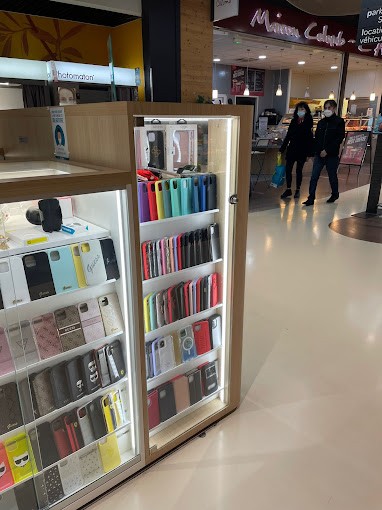 AKSES Carrefour Salaise Sur Sanne - Réparation Et Accessoires Téléphone, Atelier de Réparation de Téléphone à Salaise-sur-Sanne