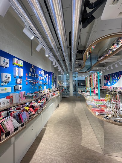 Bumper Store - Brest - Coat Ar Guéven - Réparation téléphone et accessoires, Atelier de Réparation de Téléphone à Brest