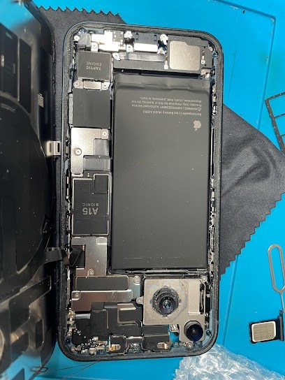 AREM Electronics - Réparation IPhone Samsung Huawei Xiaomi... Sur Porto vecchio, Atelier de Réparation de Téléphone à Lecci