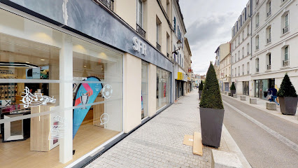 Boutique Sfr Mantes La Jolie, Magasin De Téléphonie à Mantes-la-Jolie