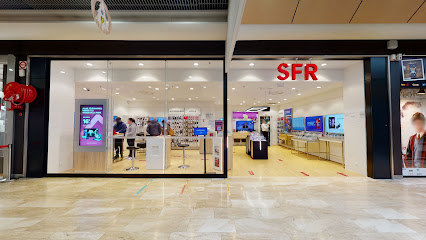 Boutique Sfr Mont St Aignan, Magasin De Téléphonie à Mont-Saint-Aignan