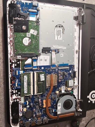 Ouder Quentin, Atelier de Réparation de Téléphone à Thionville