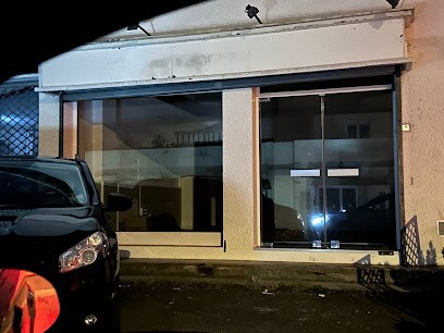 PHONE LIFE - EM ACCESS, Atelier de Réparation de Téléphone à Bruyères-le-Châtel